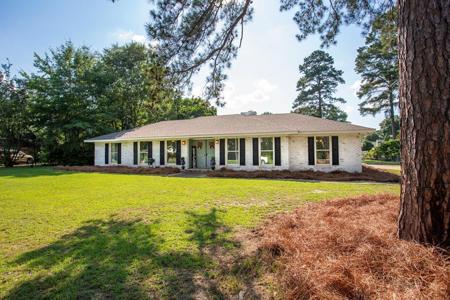 559 Inlet Rd