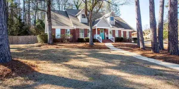 94 Clark Hill Dr