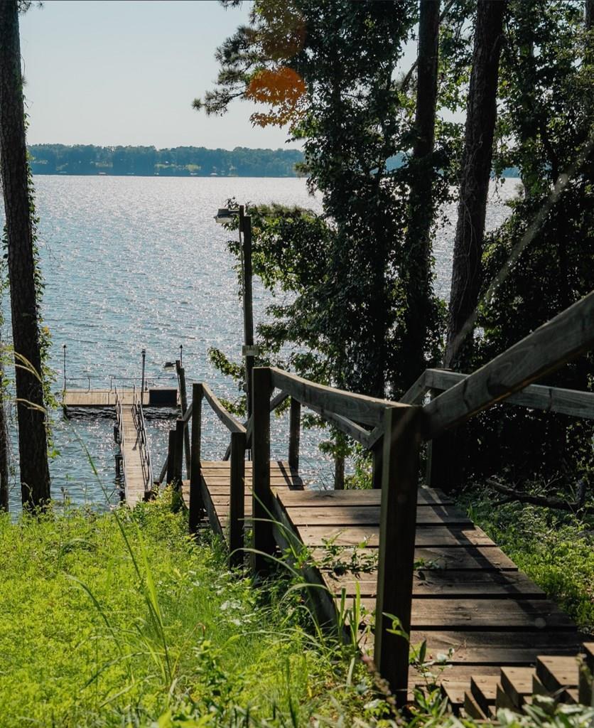 Image 1: Main View