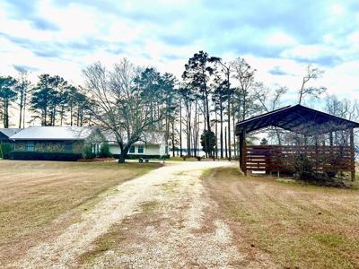 110 Lakeview Drive