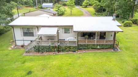 558 Galaxy Dr N