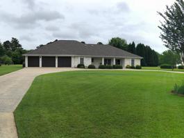 475 Woodlawn Drive