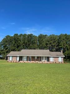 3102 Oak Springs Drive