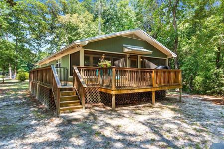 876 Lake Front Drive
