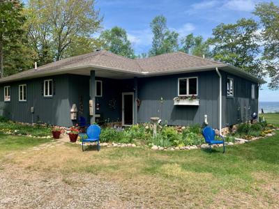 9118 N Whitefish Point RD