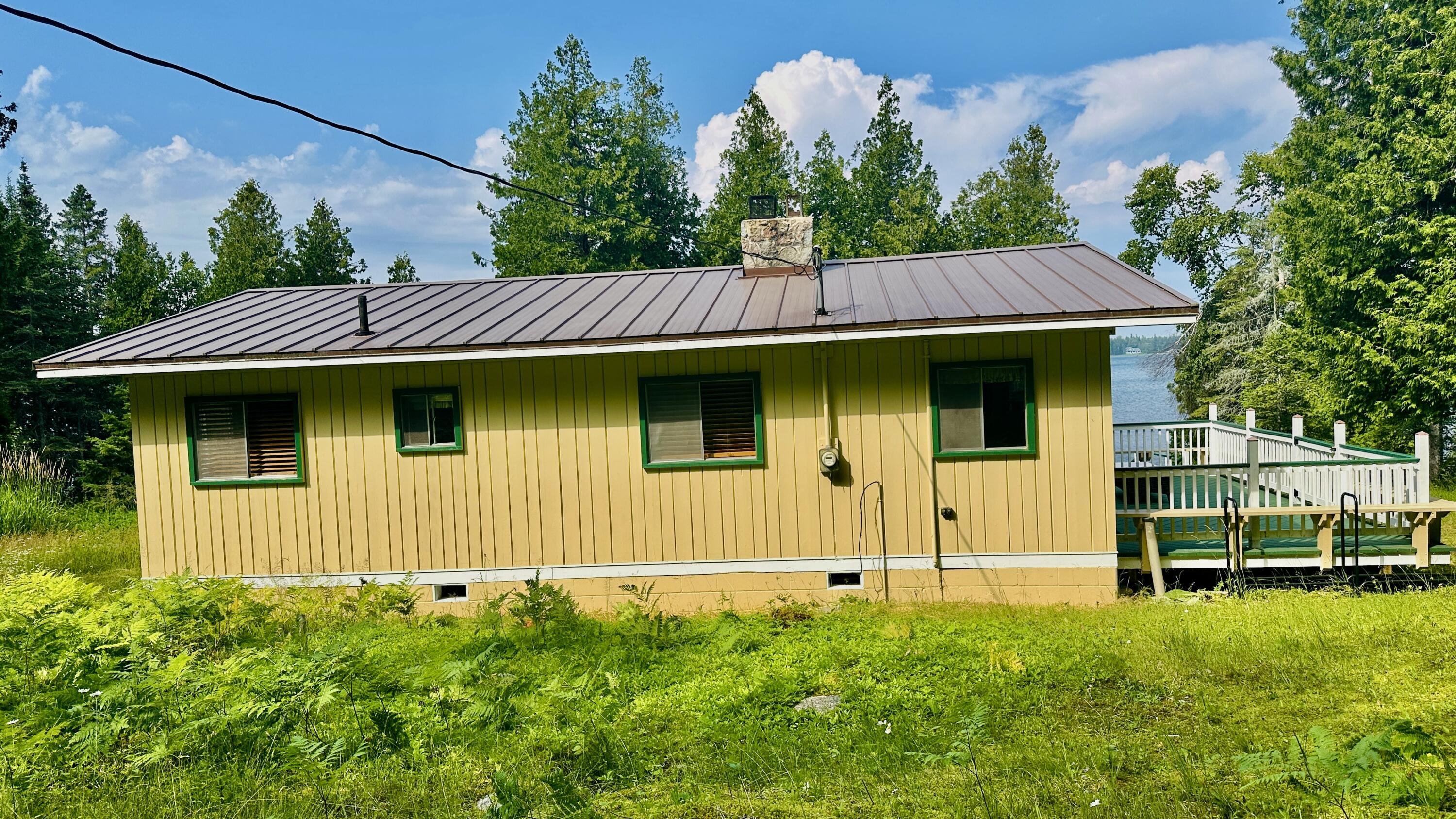 Image 4: Back of Cottage