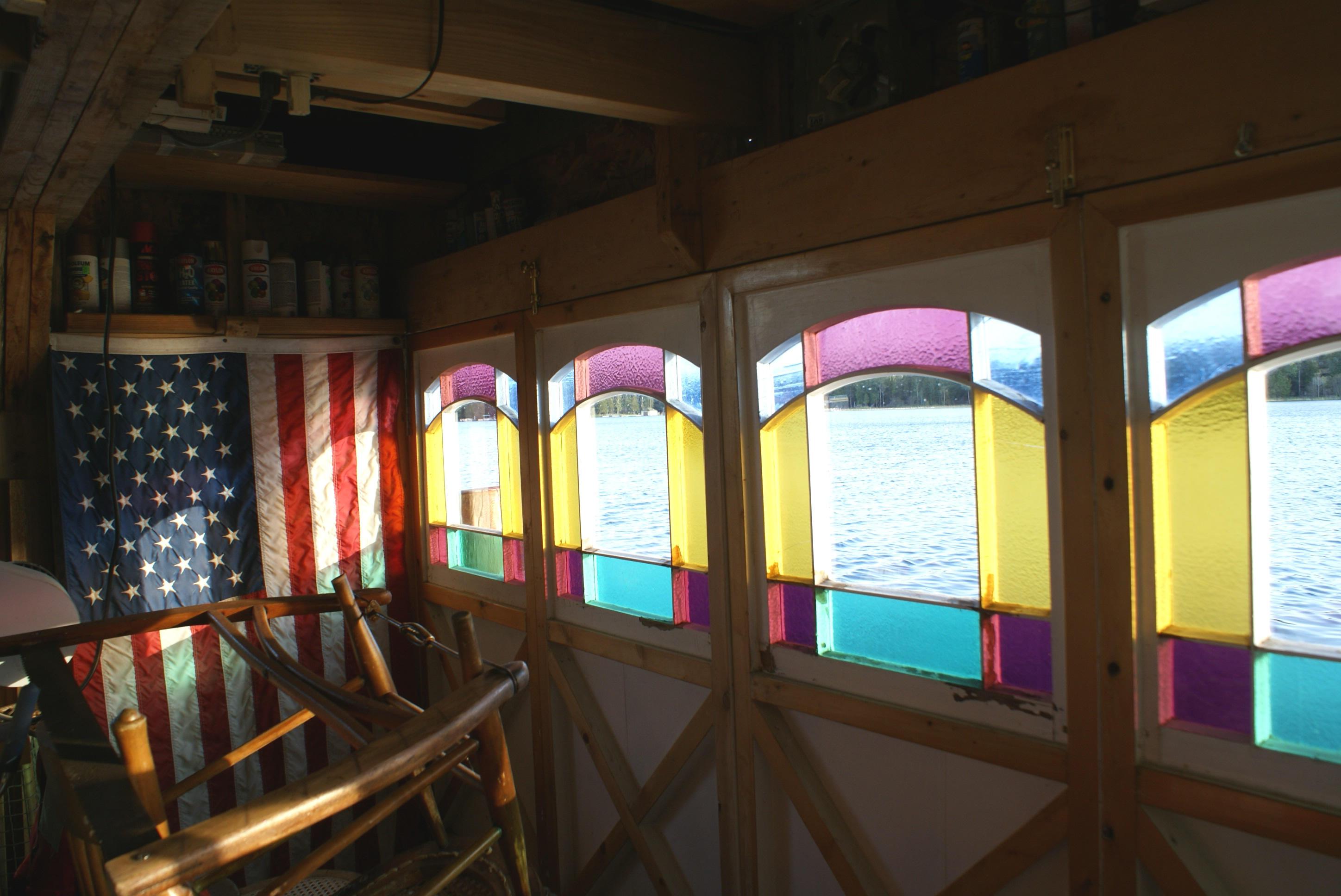 Image 4: 4 Boathouse
