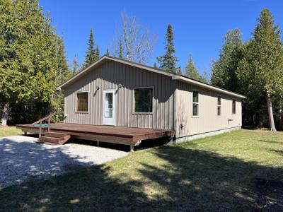 N6106 Borgstrom RD