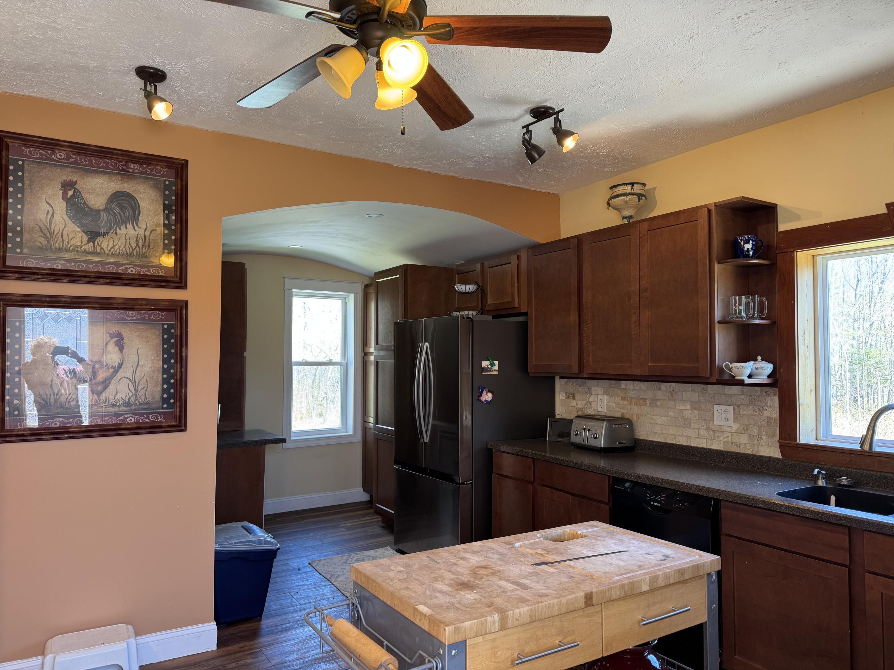 Image 3: IMG_2302