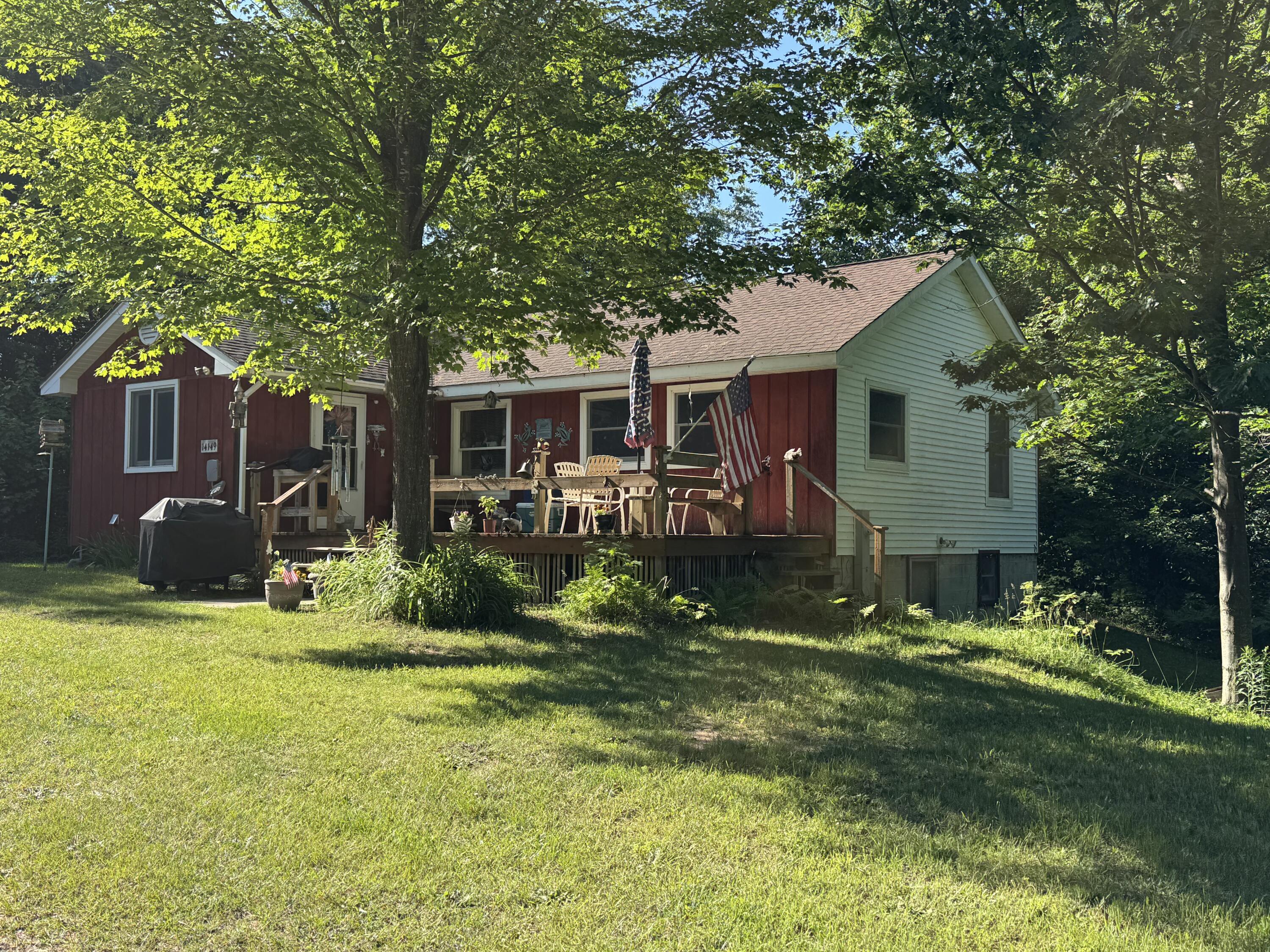 Image 1: Grand Marais Home with 1.34 acres.