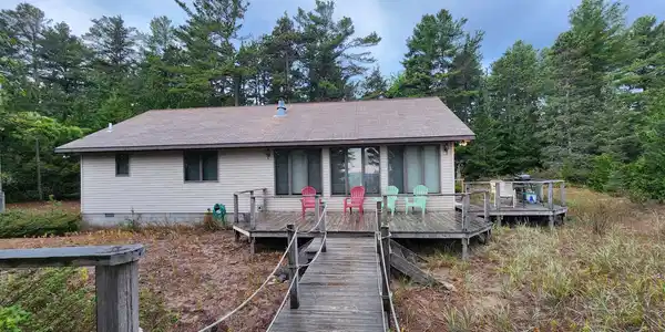 Image 2: 1 (17)