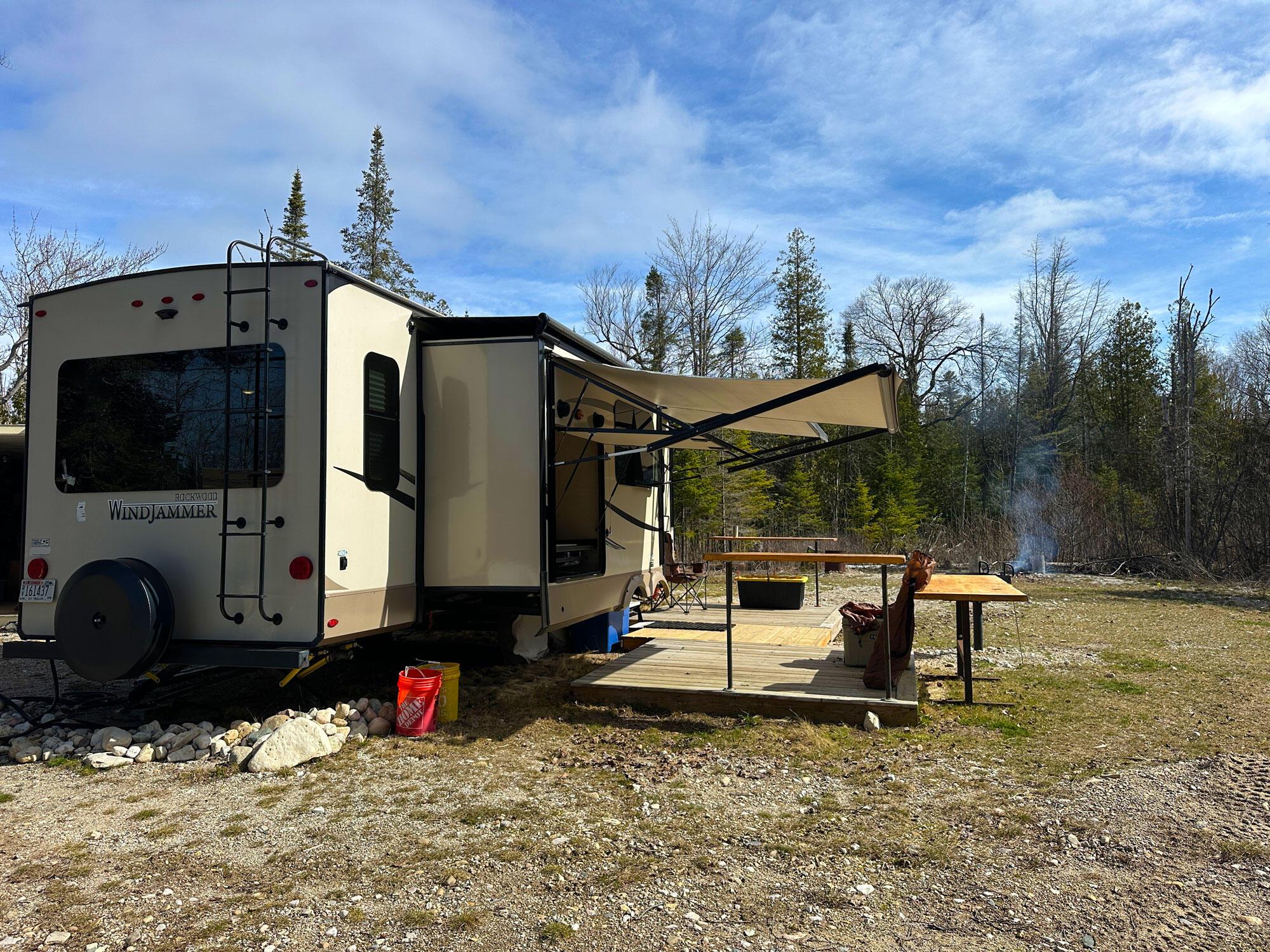 Image 2: camp2