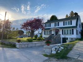271 S Hessel Point RD