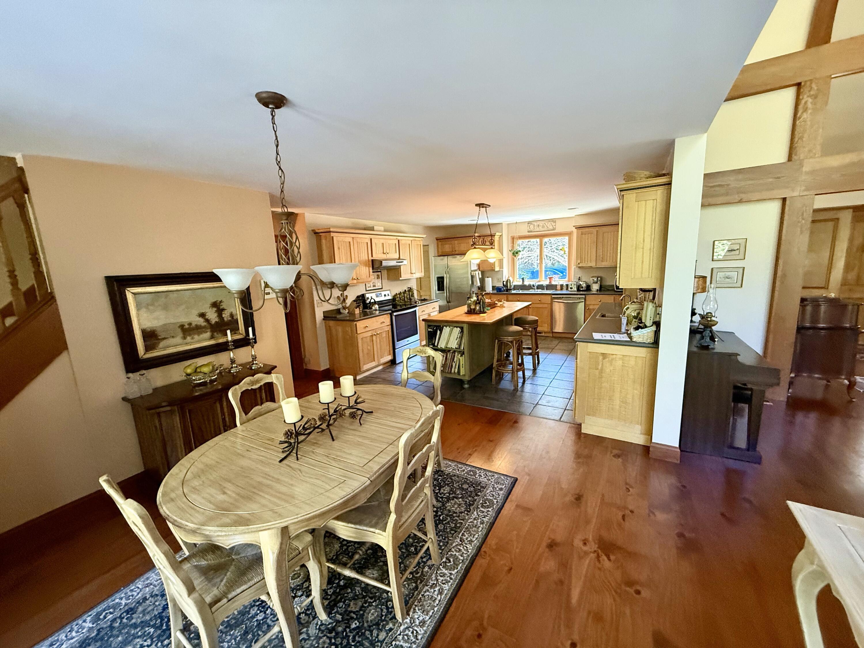 Image 2: Dining Room