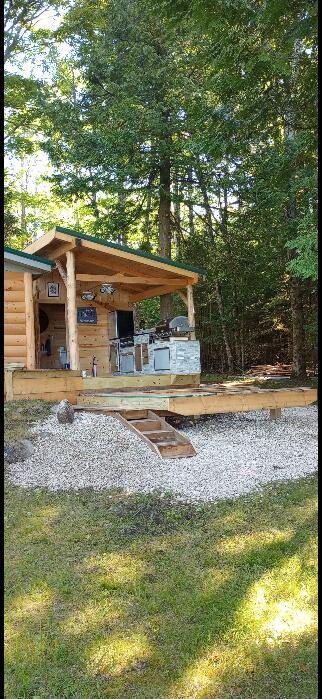 Image 2: Outdoor Kitchen