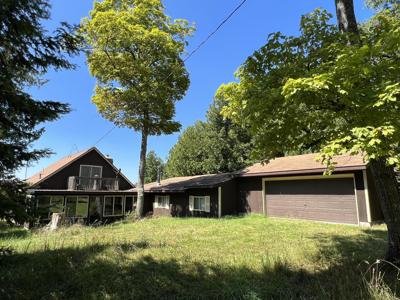 3117 S Lake Shore DR