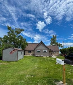 1803 Shore DR