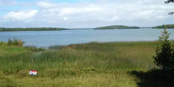 00 E Tourist RD