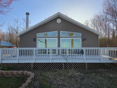 10525 N Whitefish Point RD