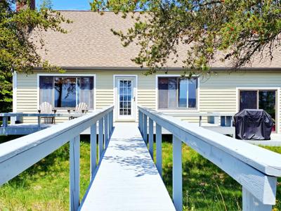 12719 W Beach RD