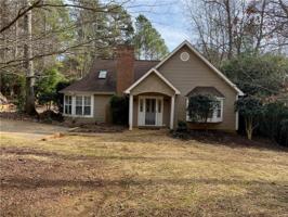24 Sweetbriar Circle SE