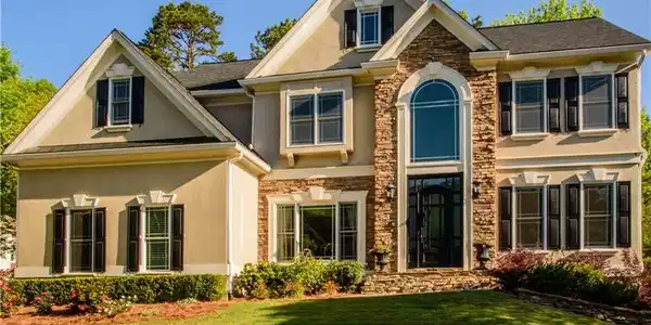 1325 Hillcrest Heights