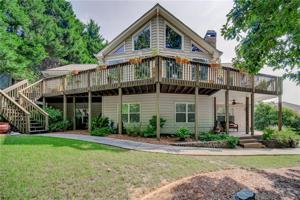 153 Corner Oak Court