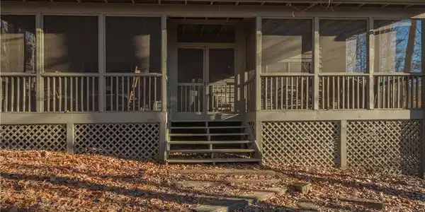30 Buckskull Point