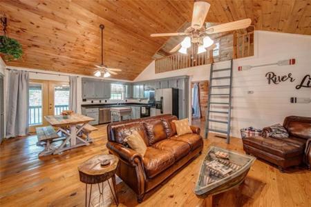 215 Newport Drive