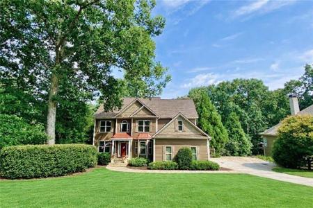 5660 Chestatee Landing Drive