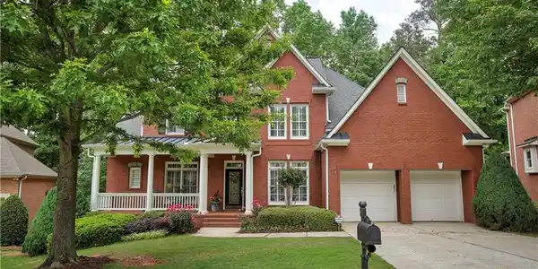 1185 Beacon Hill Crossing