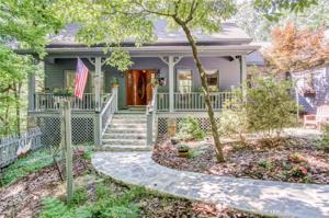 501 Arrowhead Drive