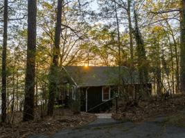 417 COTTONWOOD Drive