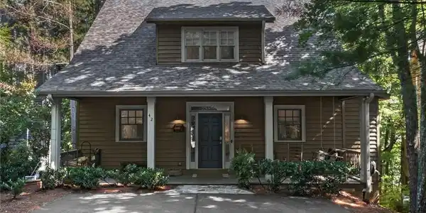42 Chestnut Knoll Ridge