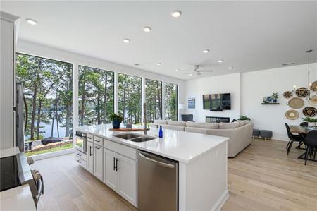 108 Marina Parc Drive