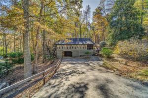 205 Cherokee Drive N