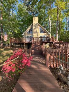 141 Steel Bridge Court