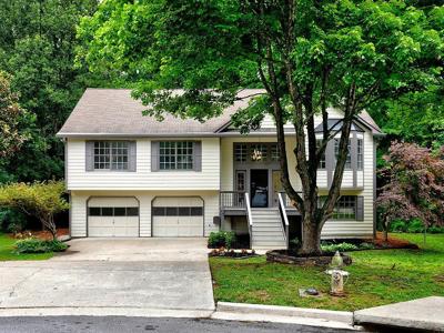 2800 Abbotts Glen Court NW