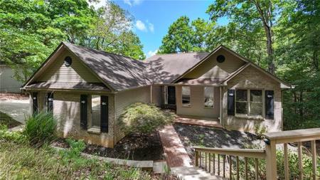 122 DOUGLAS FIR Drive