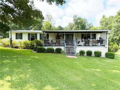 156 Montego Bay Road NW