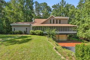 211 Leisure Cove Drive