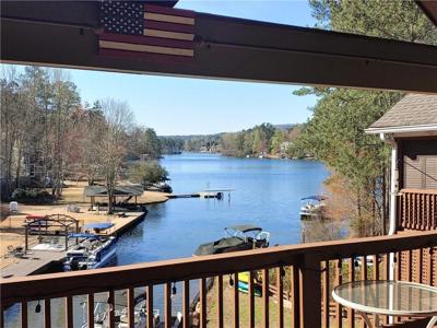 254 Lakeside Drive