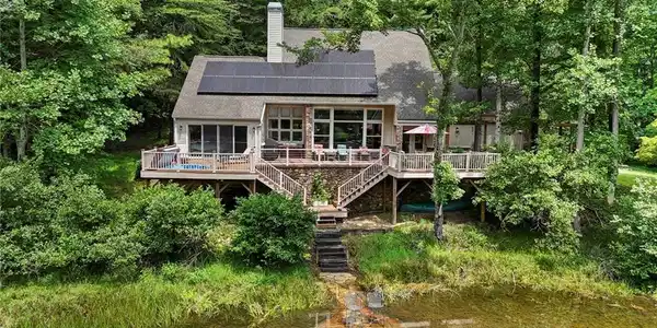 144 Indian Beach Trail