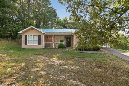 16 SUNSET Terrace SW