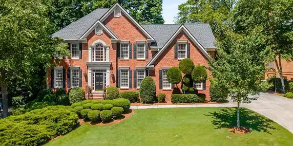 2540 Hamptons Run
