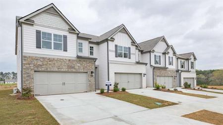 2472 Bayberry Street Unit 32