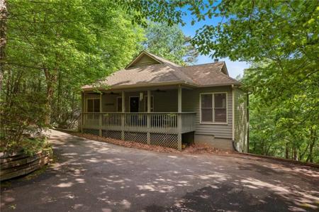 52 Laurel Turn