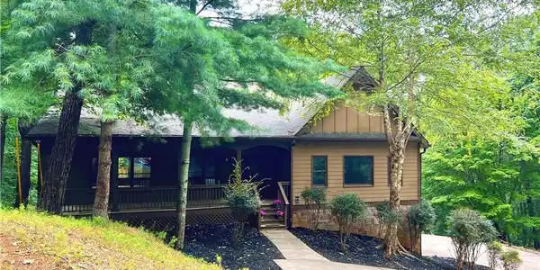 645 Coffey Cove Drive