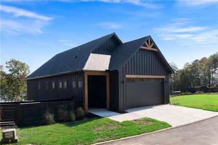 130 Marina Parc Drive