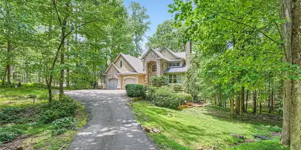 3983 Tamarack Drive